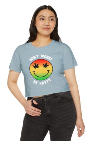 don't worry be happy 420 crop tee