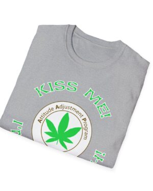 aap original kiss me i'm high rish stoner tee