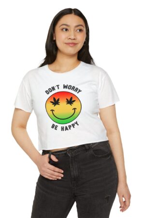 don't worry be happy 420 crop tee