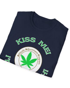 aap original kiss me i'm high rish stoner tee